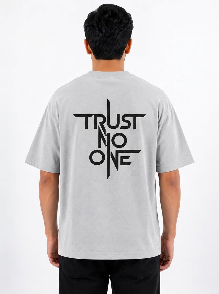 TRUST NO ONE GRAPHIC T-SHIRT - Grey